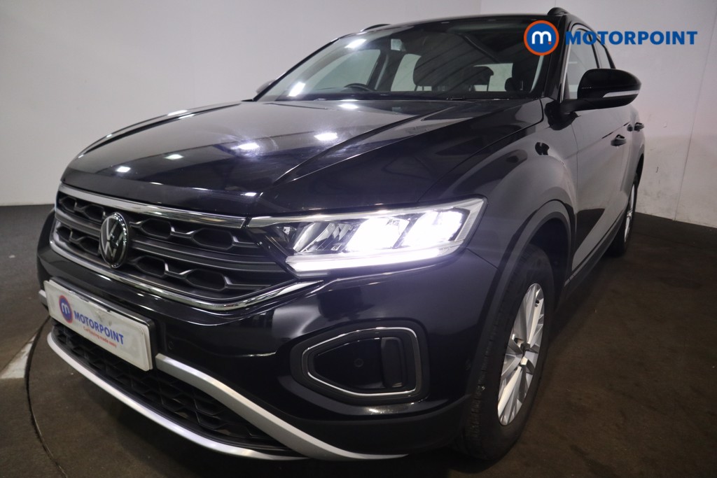 Volkswagen T-Roc Life Manual Petrol SUV - Stock Number (1602147) - 31st supplementary image