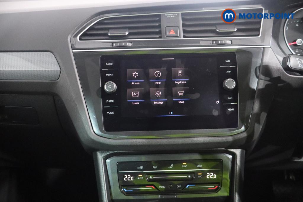 Volkswagen Tiguan Life Automatic Petrol SUV - Stock Number (1602162) - 2nd supplementary image