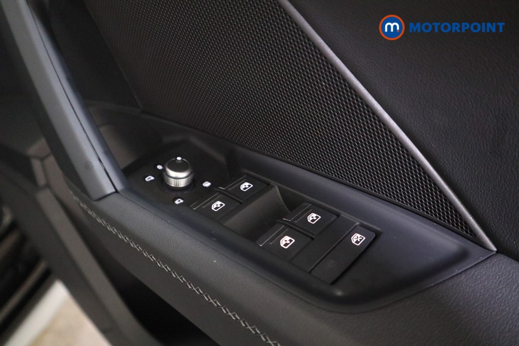 Audi A3 S Line Automatic Petrol Hatchback - Stock Number (1602372) - 14th supplementary image