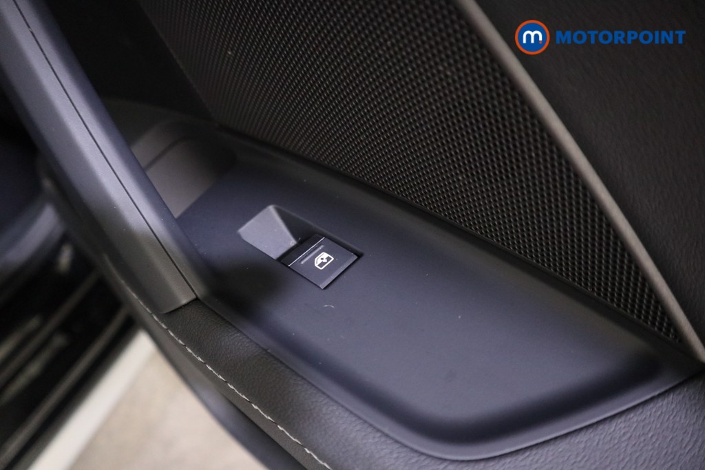 Audi A3 S Line Automatic Petrol Hatchback - Stock Number (1602372) - 20th supplementary image