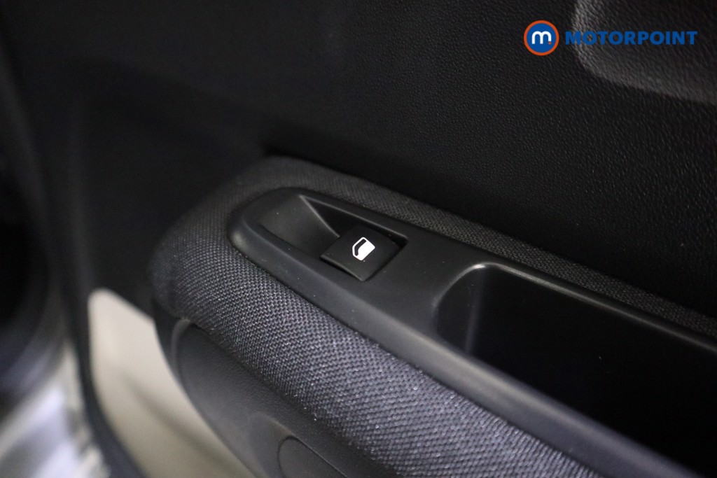 Citroen C3 C-Series Edition Manual Petrol Hatchback - Stock Number (1602536) - 14th supplementary image