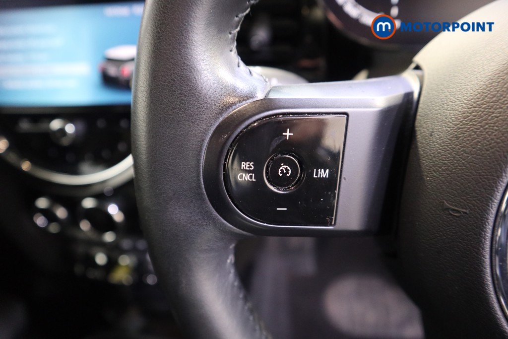 Mini Hatchback Cooper S Level 1 Automatic Electric Hatchback - Stock Number (1602551) - 3rd supplementary image