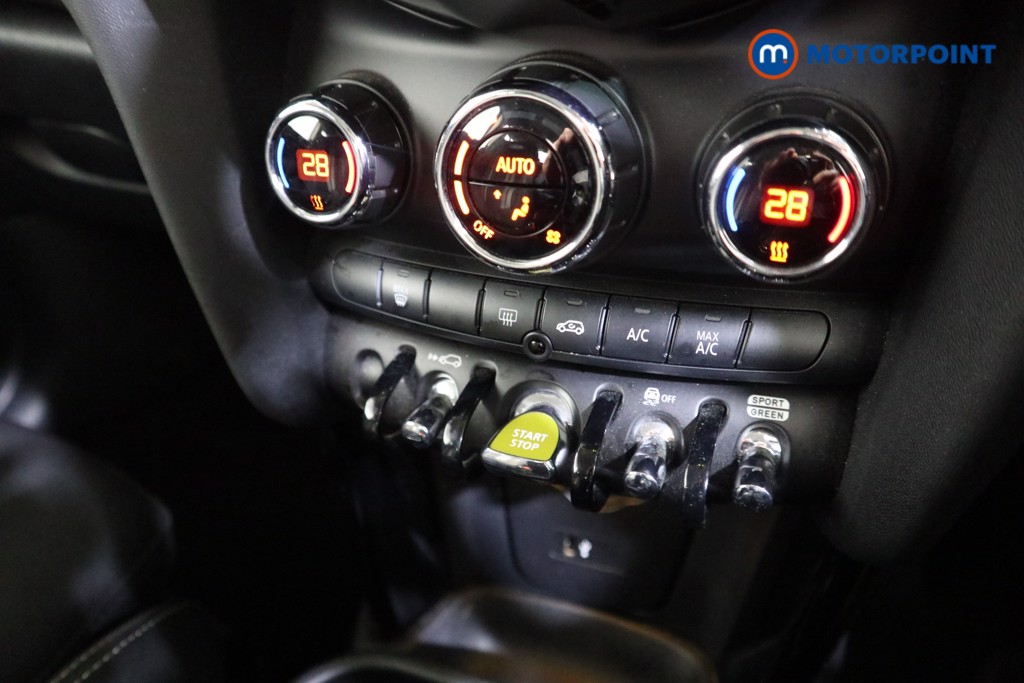 Mini Hatchback Cooper S Level 1 Automatic Electric Hatchback - Stock Number (1602551) - 7th supplementary image