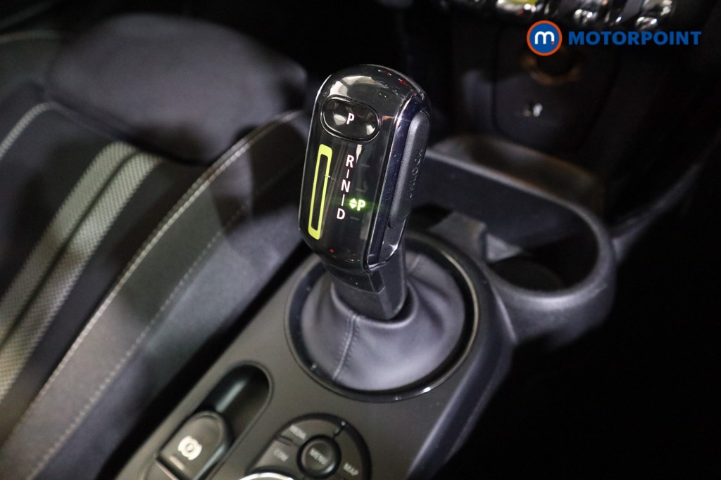 Mini Hatchback Cooper S Level 1 Automatic Electric Hatchback - Stock Number (1602551) - 10th supplementary image