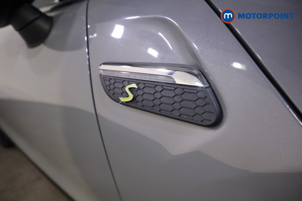 Mini Hatchback Cooper S Level 1 Automatic Electric Hatchback - Stock Number (1602551) - 28th supplementary image