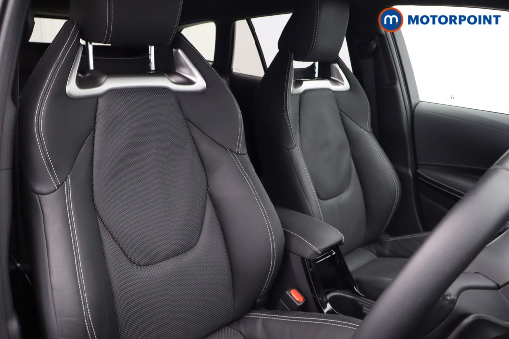 Toyota Corolla Excel Automatic Petrol-Electric Hybrid Estate - Stock Number (1602598) - 12th supplementary image