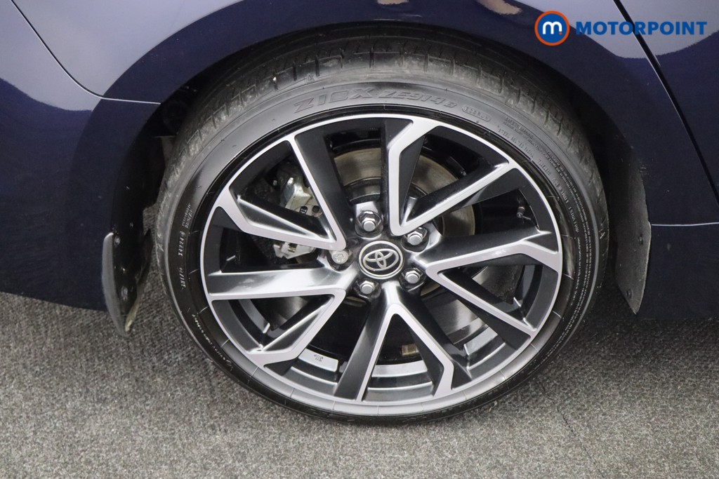 Toyota Corolla Excel Automatic Petrol-Electric Hybrid Estate - Stock Number (1602598) - 19th supplementary image