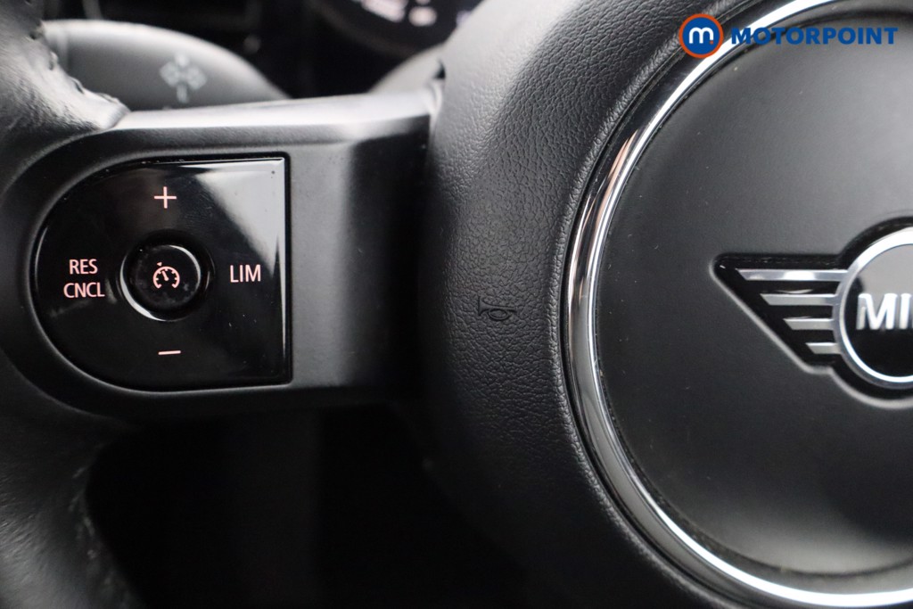 Mini Hatchback Cooper S Level 2 Automatic Electric Hatchback - Stock Number (1602790) - 4th supplementary image