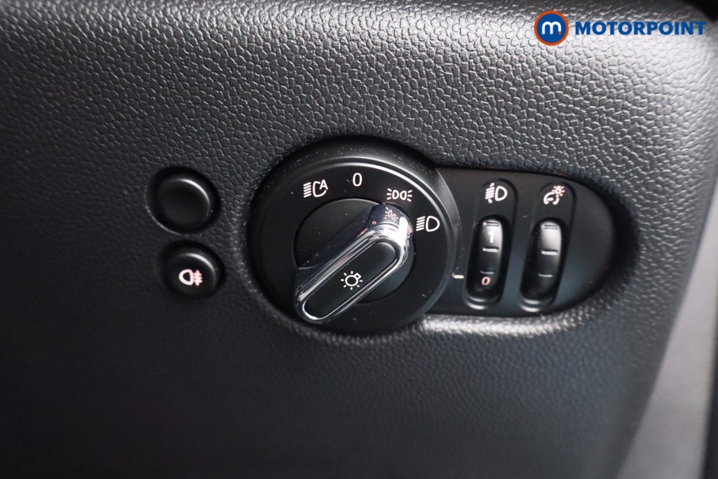 Mini Hatchback Cooper S Level 2 Automatic Electric Hatchback - Stock Number (1602790) - 13th supplementary image