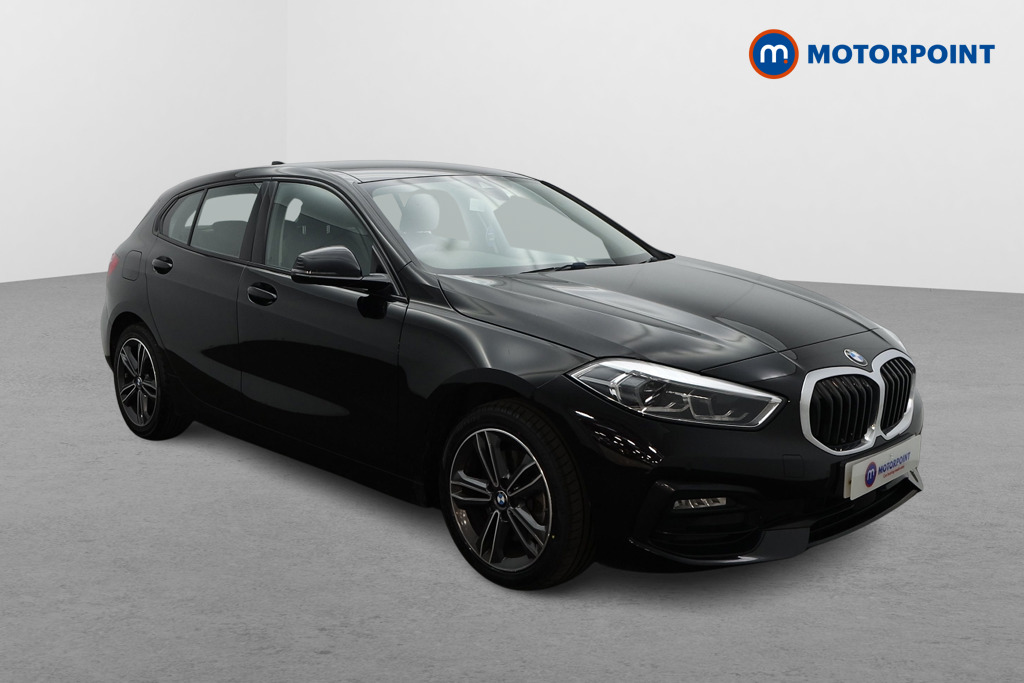 BMW 1 Series Sport Manual Petrol Hatchback - Stock Number (1603022) - Drivers side front corner