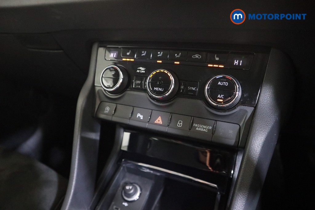 Skoda Karoq Se L Manual Petrol SUV - Stock Number (1603654) - 7th supplementary image