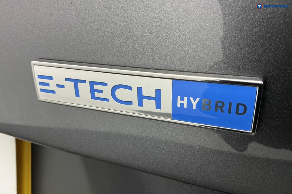 Renault Arkana Iconic Automatic Petrol-Electric Hybrid SUV - Stock Number (1603891) - 33rd supplementary image