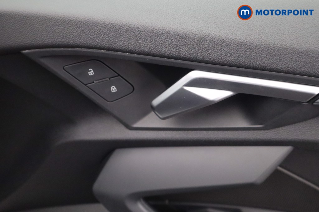 Audi A3 S Line Manual Petrol Hatchback - Stock Number (1603918) - 13th supplementary image