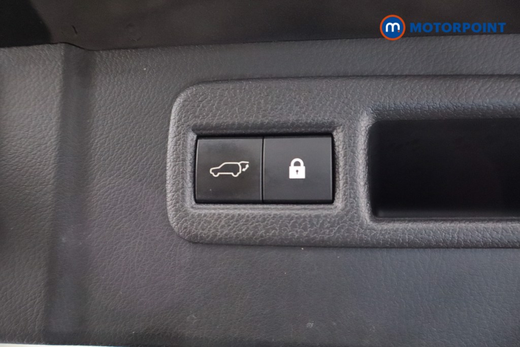 Lexus NX 300H 2.5 5Dr Cvt Premium Pack-Pan Roof Automatic Petrol-Electric Hybrid SUV - Stock Number (1604293) - 41st supplementary image