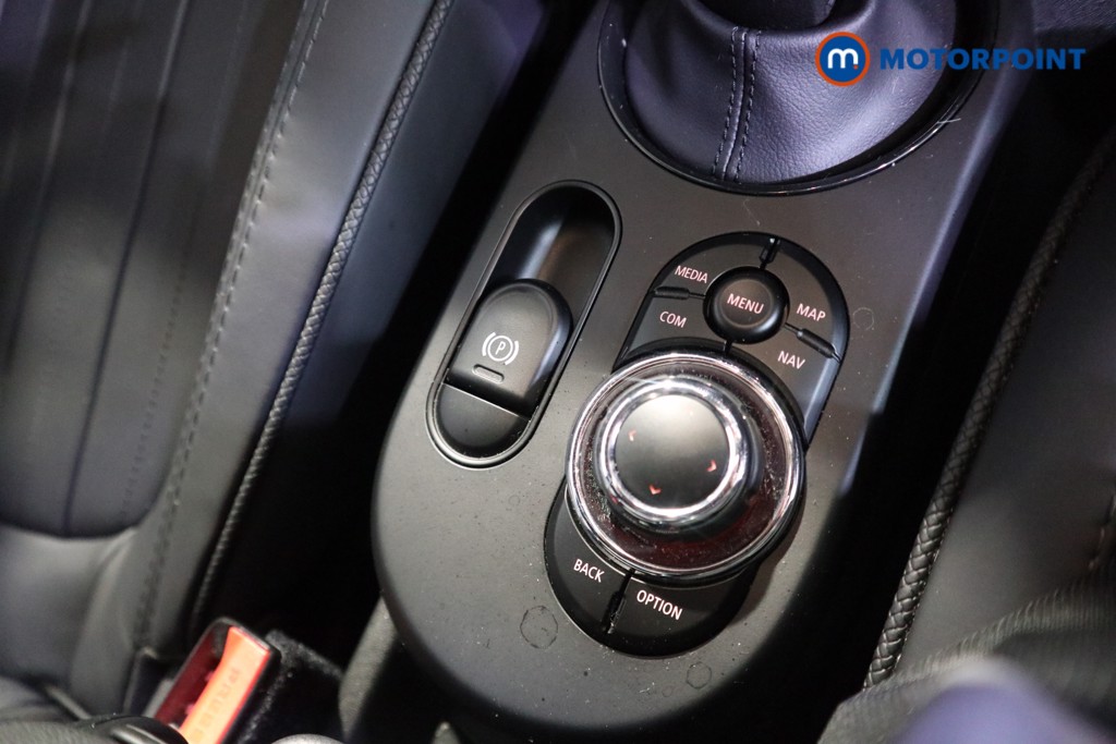 Mini Hatchback Cooper S Level 3 Automatic Electric Hatchback - Stock Number (1604539) - 8th supplementary image