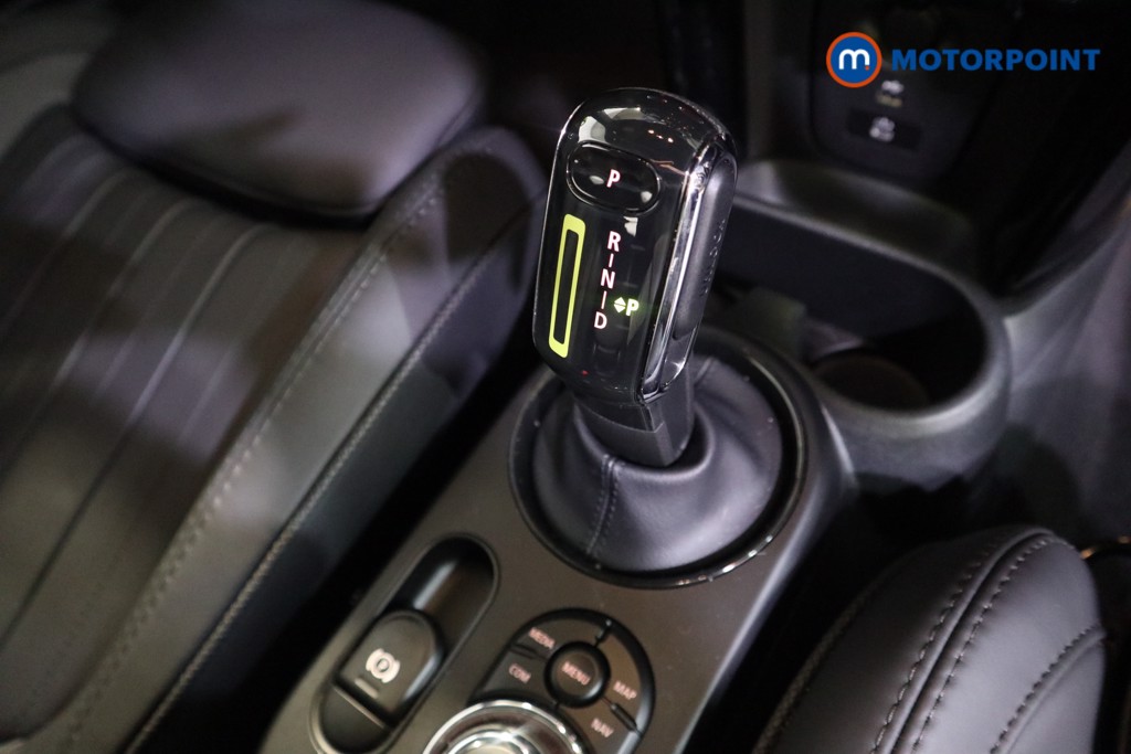 Mini Hatchback Cooper S Level 3 Automatic Electric Hatchback - Stock Number (1604539) - 9th supplementary image