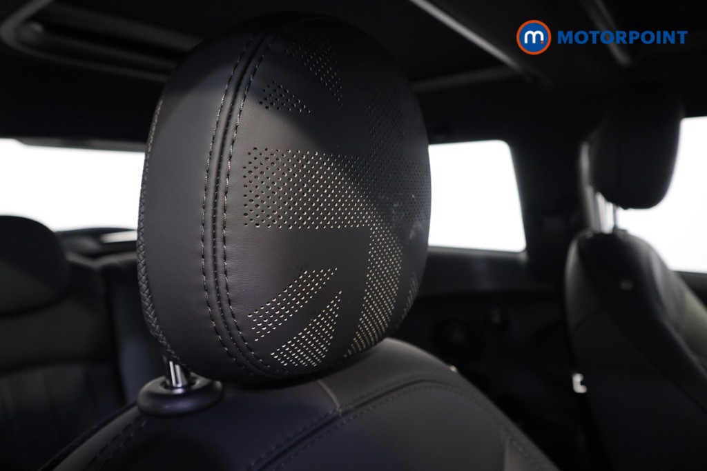 Mini Hatchback Cooper S Level 3 Automatic Electric Hatchback - Stock Number (1604539) - 15th supplementary image