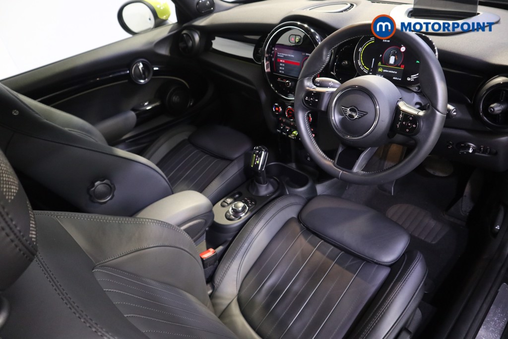 Mini Hatchback Cooper S Level 3 Automatic Electric Hatchback - Stock Number (1604539) - 1st supplementary image