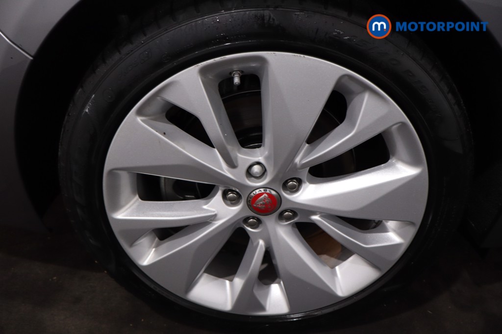 Jaguar XF S Automatic Diesel Saloon - Stock Number (1604553) - 9th supplementary image