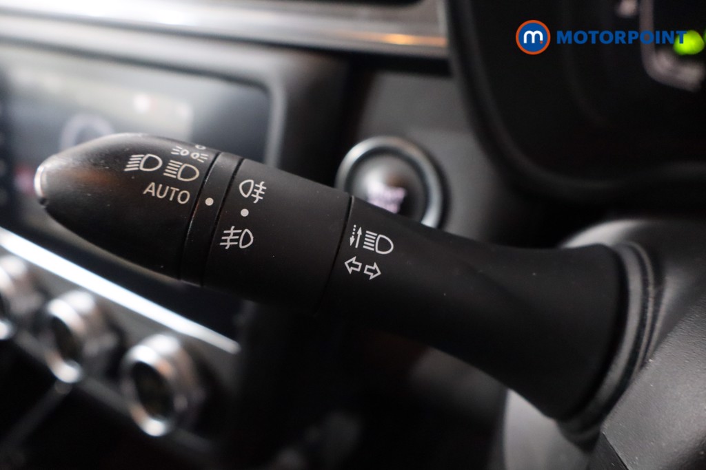 Renault Kadjar Iconic Manual Petrol SUV - Stock Number (1604728) - 14th supplementary image