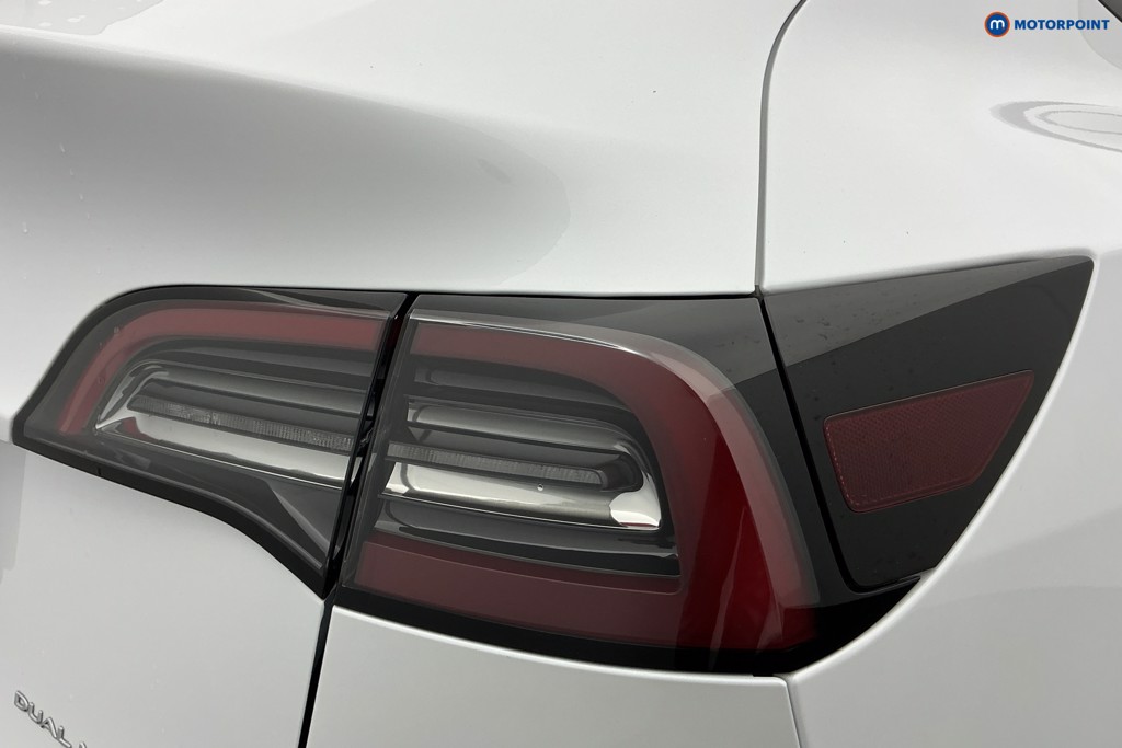 Tesla Model Y Long Range Automatic Electric SUV - Stock Number (1604870) - 36th supplementary image