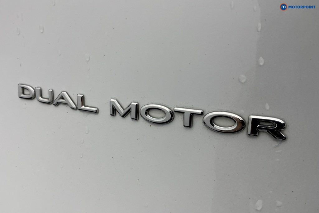 Tesla Model Y Long Range Automatic Electric SUV - Stock Number (1604870) - 37th supplementary image