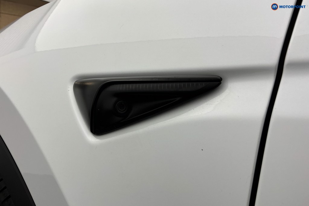 Tesla Model Y Long Range Automatic Electric SUV - Stock Number (1604870) - 38th supplementary image