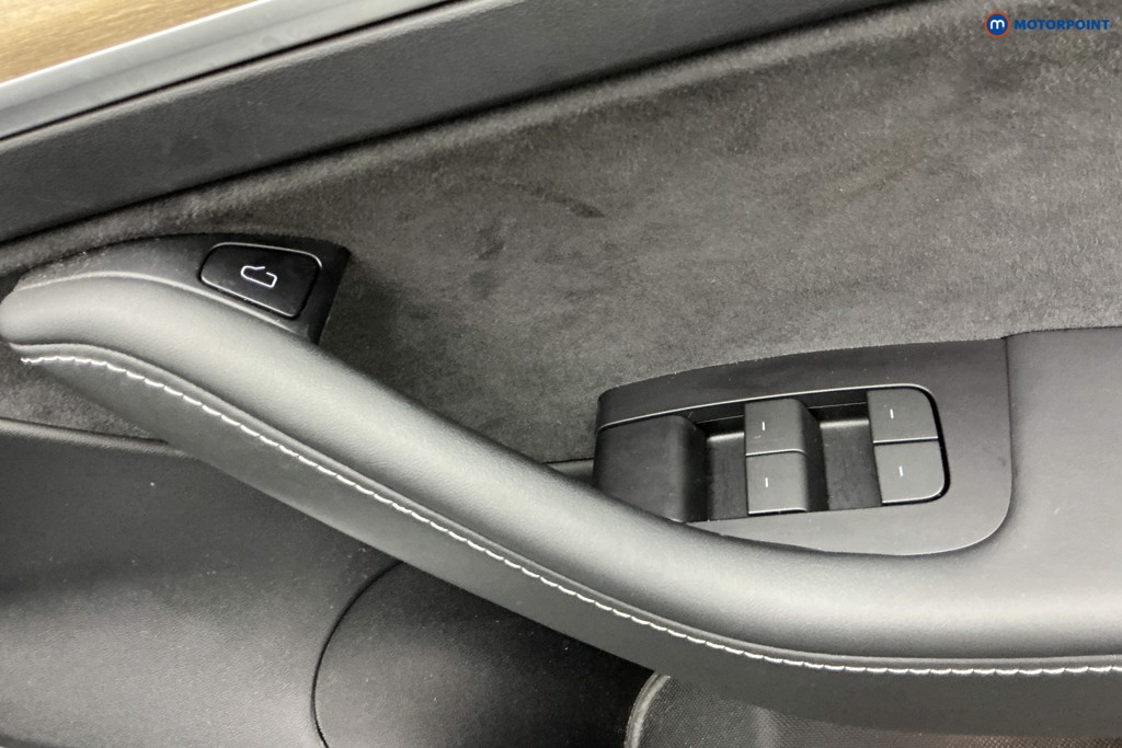 Tesla Model 3 Long Range Automatic Electric Saloon - Stock Number (1604872) - 25th supplementary image