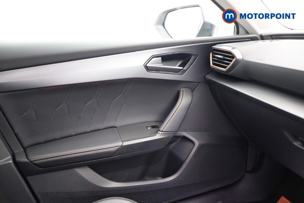 Cupra Leon V1 Design Edition Automatic Petrol Hatchback - Stock Number (1605272) - 11th supplementary image