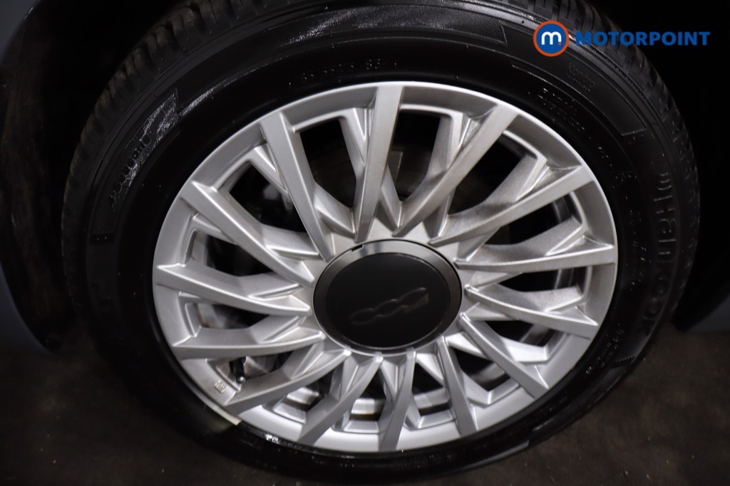 Fiat 500 Lounge Manual Petrol Hatchback - Stock Number (1605460) - 11th supplementary image