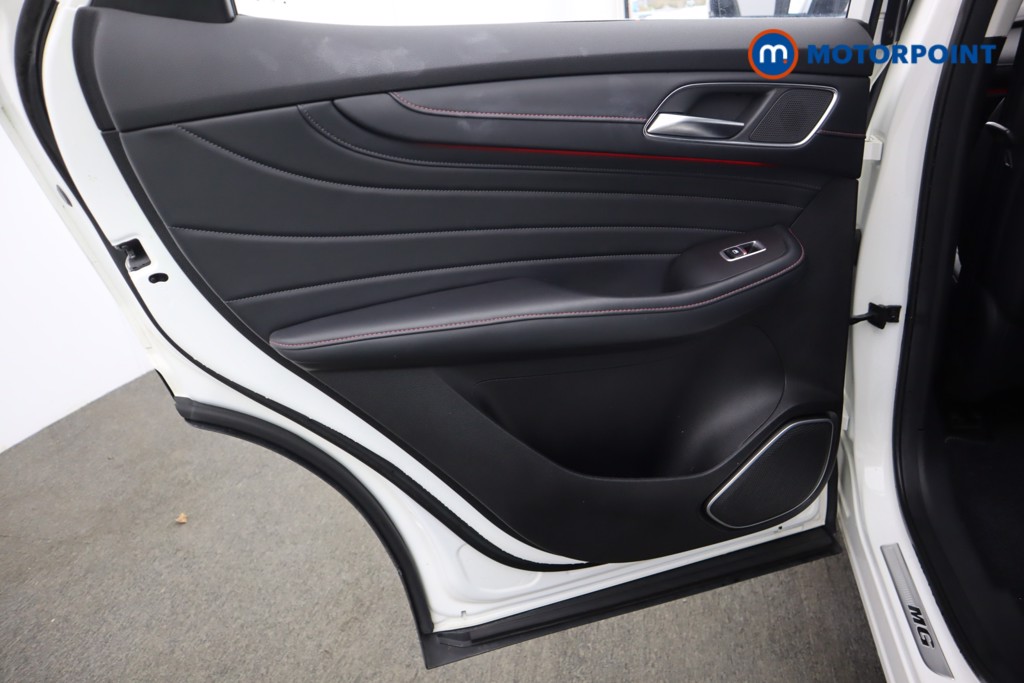 Mg Motor Uk HS Exclusive Manual Petrol SUV - Stock Number (1605923) - 34th supplementary image
