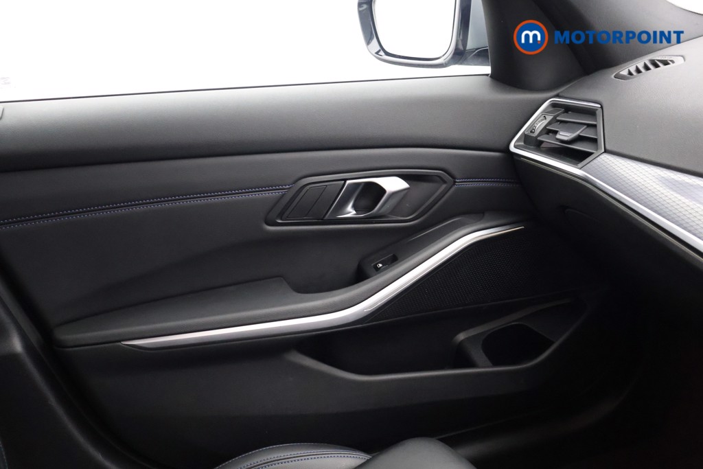 BMW 3 Series M Sport Automatic Petrol Saloon - Stock Number (1605978) - 12th supplementary image