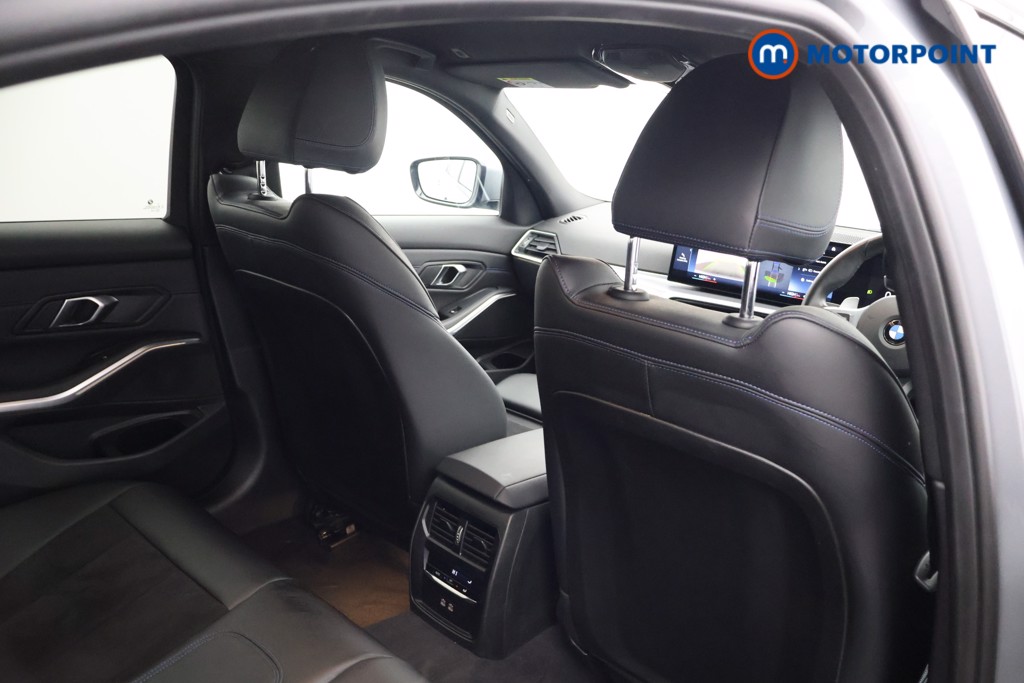 BMW 3 Series M Sport Automatic Petrol Saloon - Stock Number (1605978) - 17th supplementary image