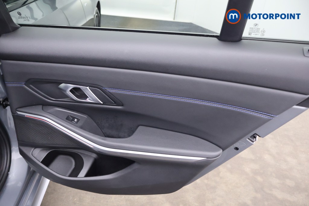 BMW 3 Series M Sport Automatic Petrol Saloon - Stock Number (1605978) - 18th supplementary image
