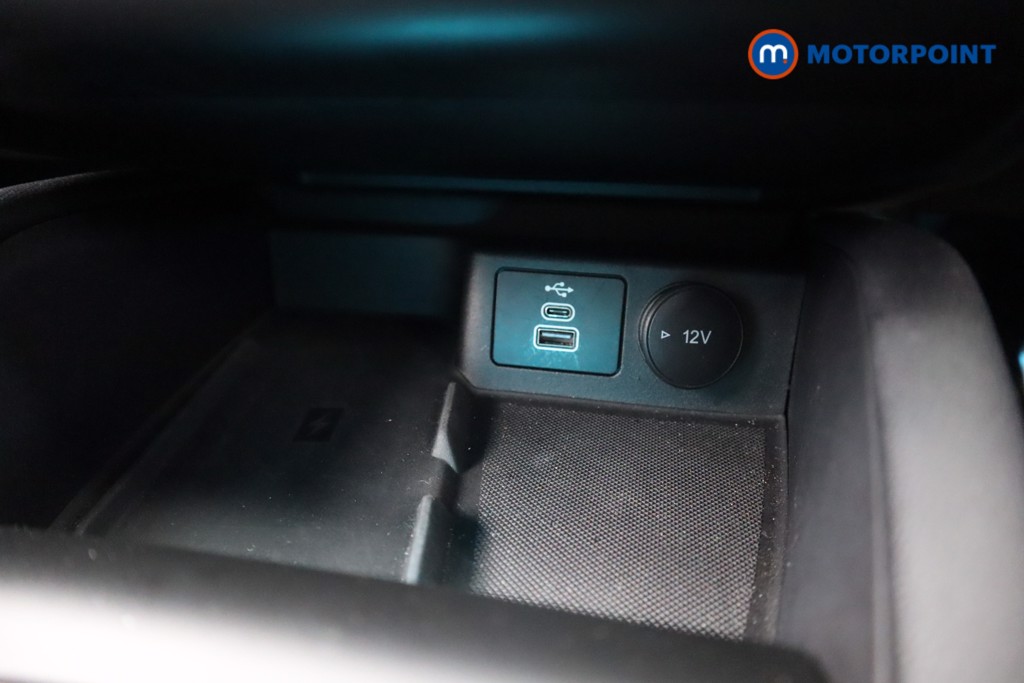 Ford Focus St-Line X Automatic Petrol Estate - Stock Number (1577811) - 15th supplementary image