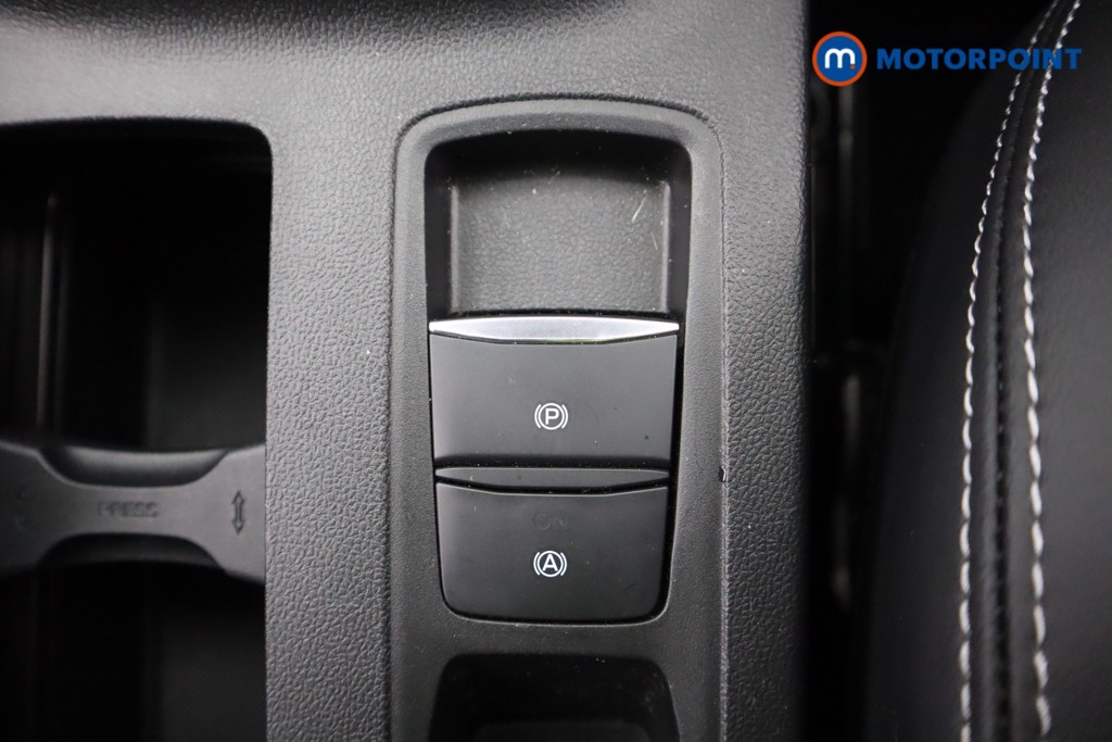 Ford Focus St-Line X Automatic Petrol Estate - Stock Number (1577811) - 19th supplementary image