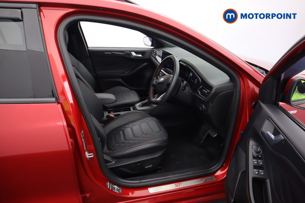 Ford Focus St-Line X Automatic Petrol Estate - Stock Number (1577811) - 25th supplementary image
