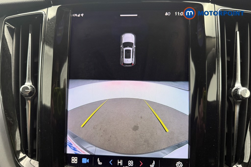 Volvo Xc60 Momentum Automatic Diesel SUV - Stock Number (1587813) - 3rd supplementary image