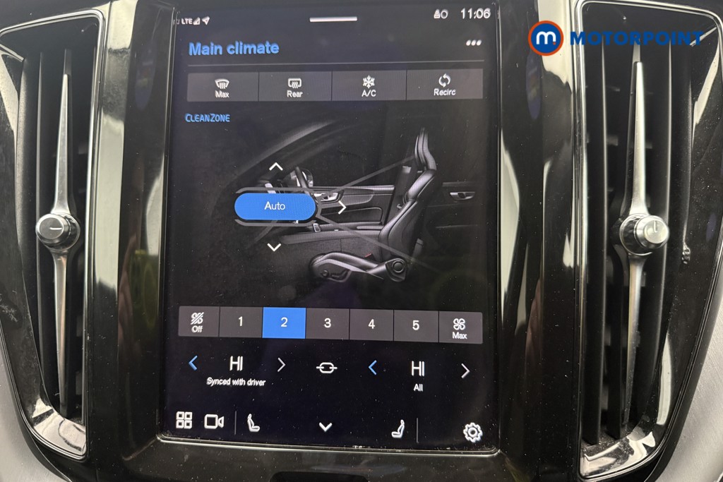 Volvo Xc60 Momentum Automatic Diesel SUV - Stock Number (1587813) - 16th supplementary image