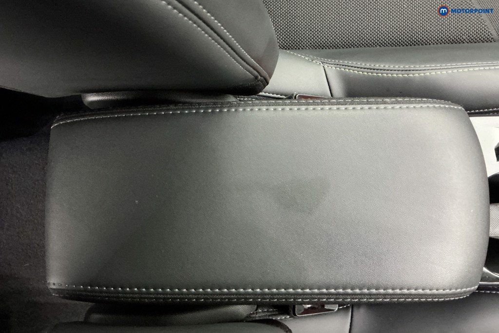 Peugeot 2008 Gt Premium Automatic Petrol SUV - Stock Number (1590492) - 15th supplementary image