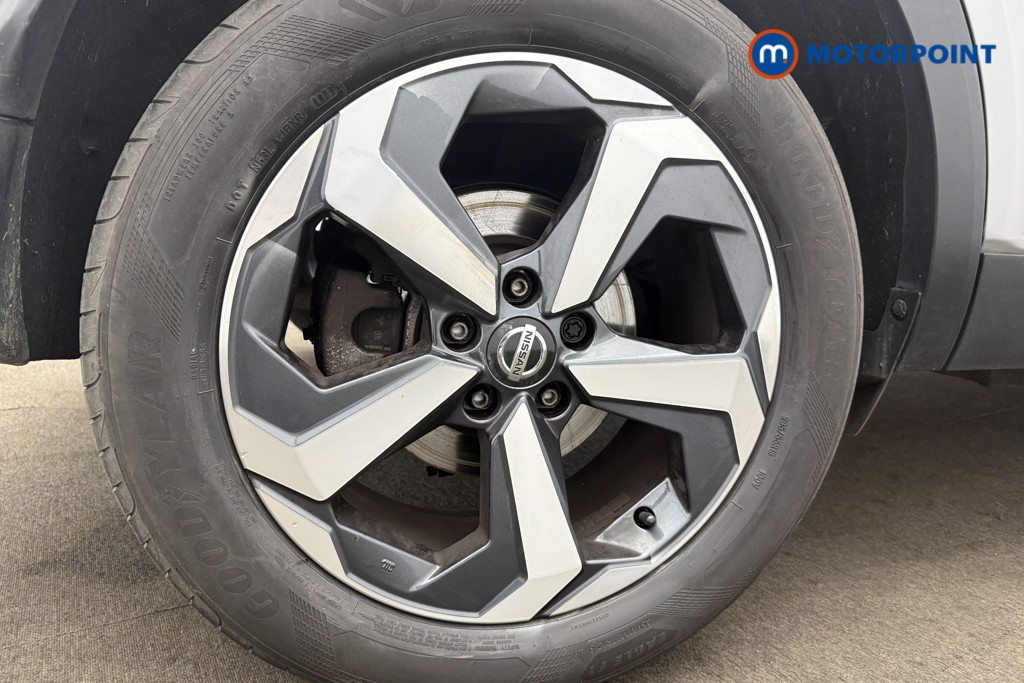 Nissan Qashqai N-Connecta Automatic Petrol SUV - Stock Number (1590868) - 10th supplementary image