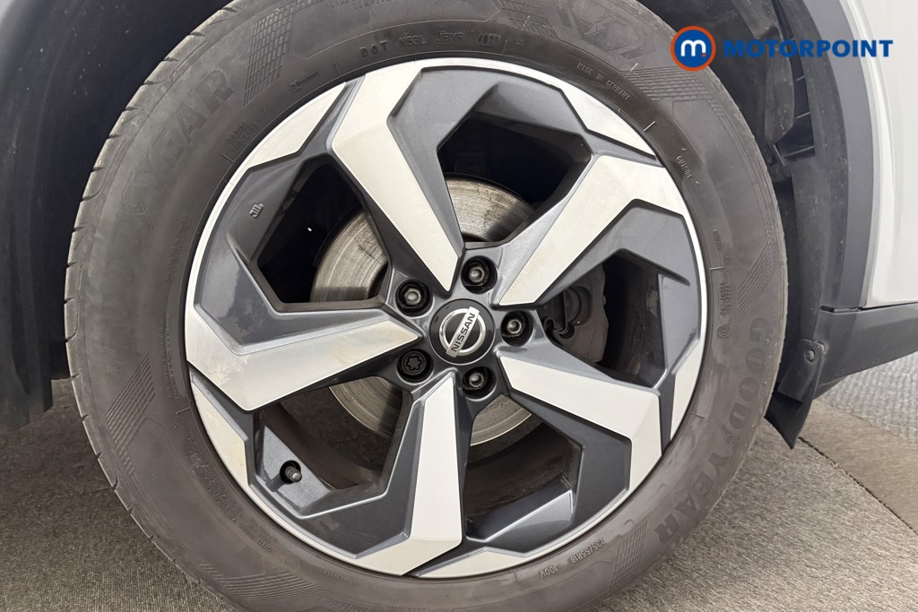Nissan Qashqai N-Connecta Automatic Petrol SUV - Stock Number (1590868) - 11th supplementary image