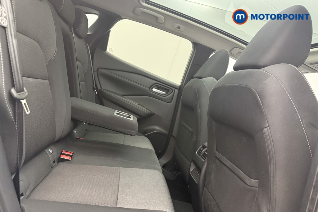 Nissan Qashqai N-Connecta Automatic Petrol SUV - Stock Number (1590868) - 20th supplementary image