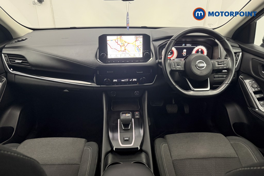 Nissan Qashqai N-Connecta Automatic Petrol SUV - Stock Number (1590868) - 1st supplementary image