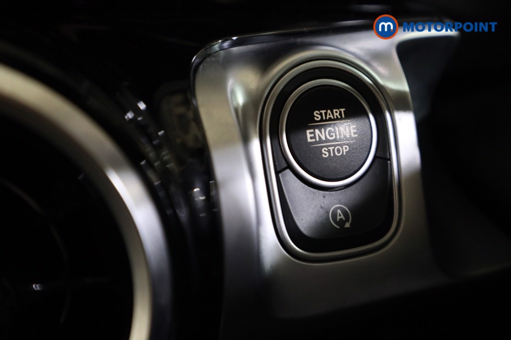 Mercedes-Benz GLB Amg Line Automatic Petrol SUV - Stock Number (1592078) - 6th supplementary image