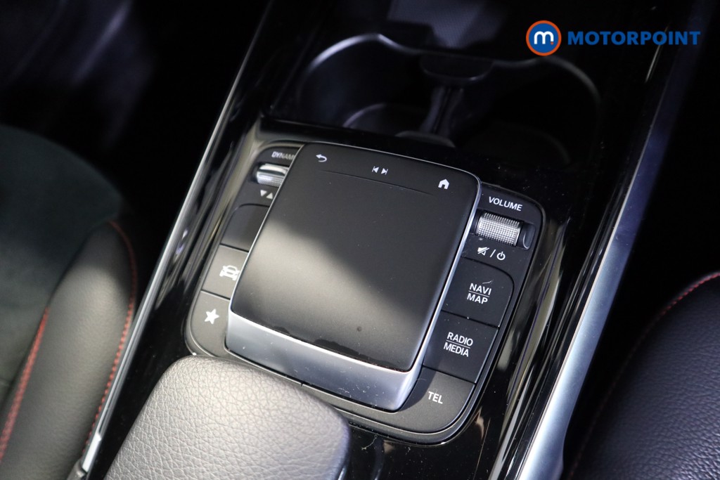 Mercedes-Benz GLB Amg Line Automatic Petrol SUV - Stock Number (1592078) - 9th supplementary image