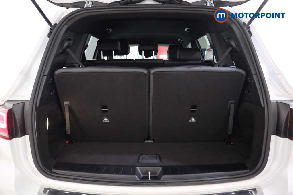 Mercedes-Benz GLB Amg Line Automatic Petrol SUV - Stock Number (1592078) - 18th supplementary image