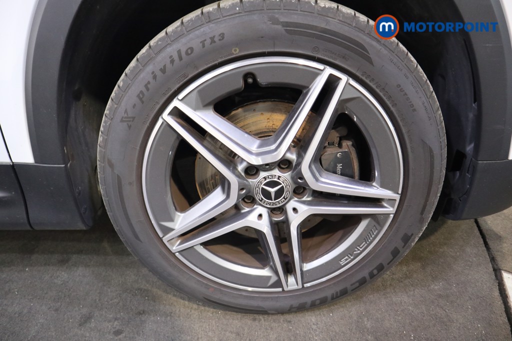 Mercedes-Benz GLB Amg Line Automatic Petrol SUV - Stock Number (1592078) - 20th supplementary image