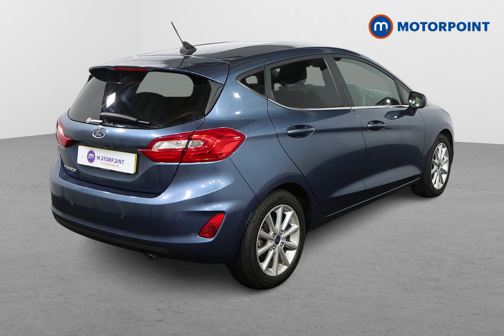 Ford Fiesta Titanium Manual Petrol Hatchback - Stock Number (1592449) - Drivers side rear corner