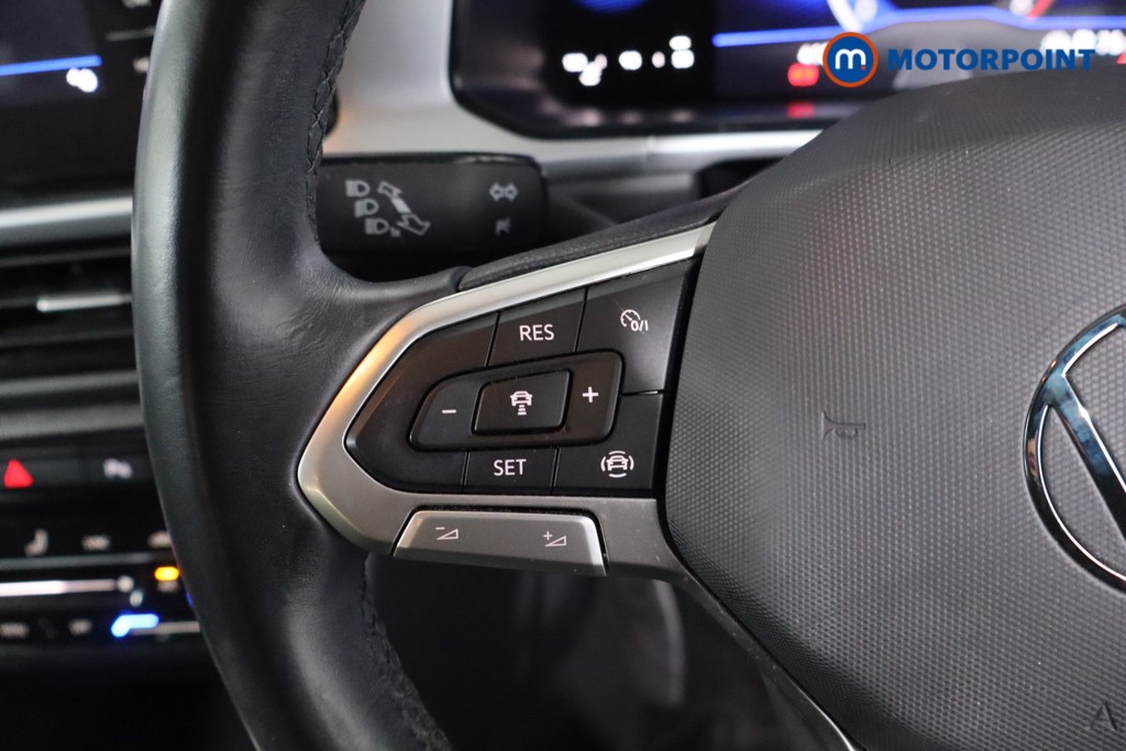 Volkswagen T-Roc Life Manual Petrol SUV - Stock Number (1593689) - 7th supplementary image